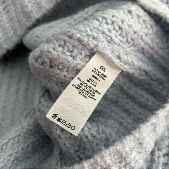 NWT garage Cozy Gray Turtleneck Sweater L - Picture 7 of 11